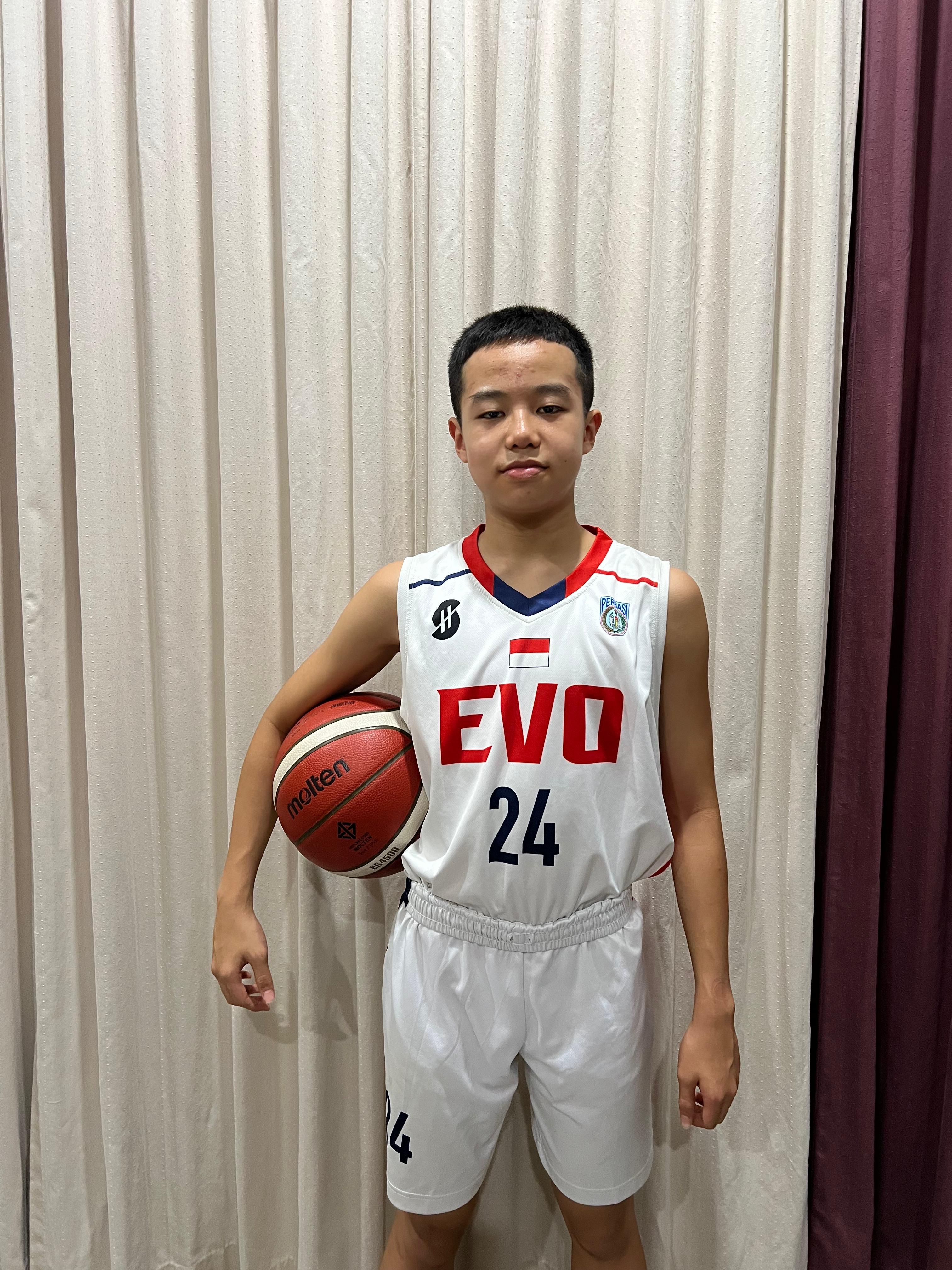 LAURENTIUS DEWA ADITYA